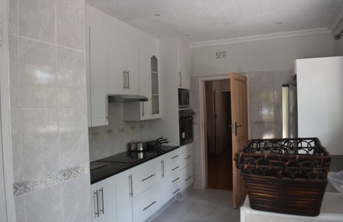 Harare House | monavale hills getaway