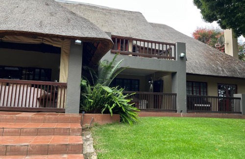Muldersdrift House | Monchique Boutique Guest House