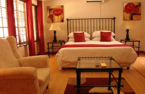Muldersdrift House | Monchique Boutique Guest House