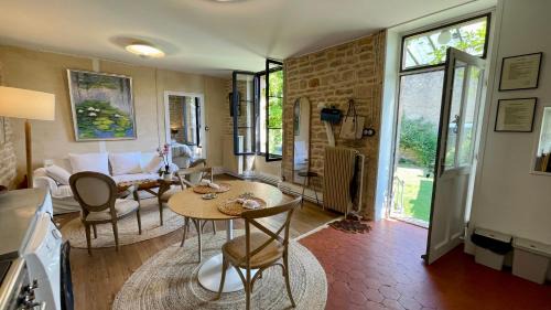 Beaune House | MonCoeur, maison et jardin à 700 m des Hospices de Beaune