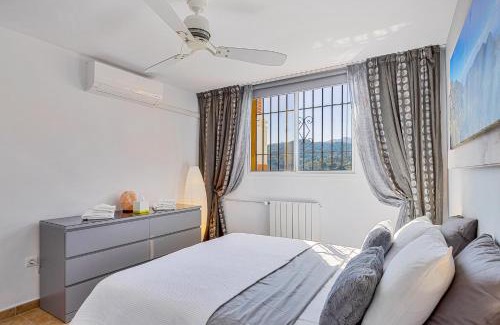Monda Apartment | Monda Heights close to Marbella
