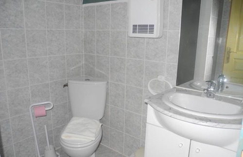 Saint-Fortunat-sur-Eyrieux Bed & Breakfast | mondonlehaut