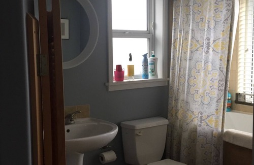 Campbell River Bed & Breakfast | Money Pennies B&B