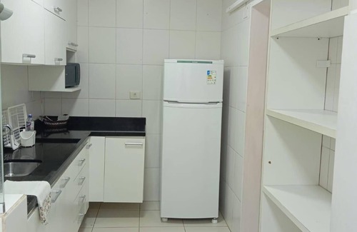 Mongagua Apartment | MONGAGUÁ APARTMENT/ON THE SAND/SEASIDE/WI-FI/CLOSE TO SHOPPING CENTER/PET FRIENDLY