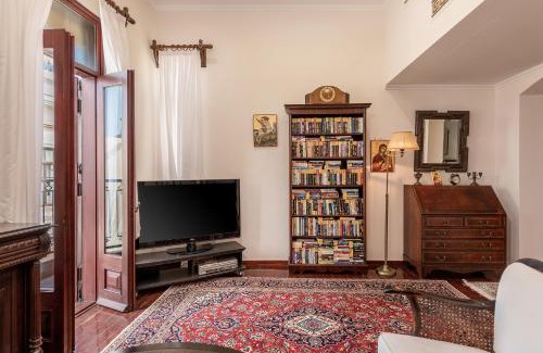 Old Town Apartment | MONK HOMES