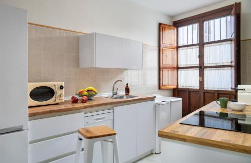 Feria House | MonKeys Apartments Alameda