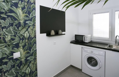 Torremolinos City Centre Apartment | MONKÓ MANGO TROPYCAL APARTMENTS
