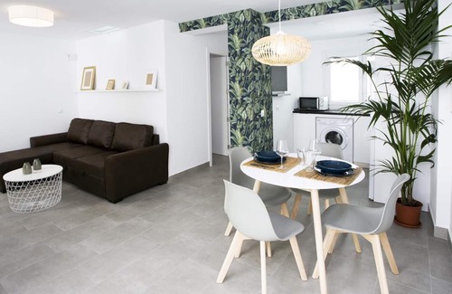 Torremolinos City Centre Apartment | MONKÓ MANGO TROPYCAL APARTMENTS