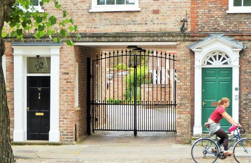 York Apartment | Monks Retreat