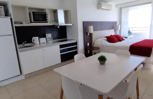 Colonia del Sacramento Apartment | Mono ambiente frente al río, con amenities