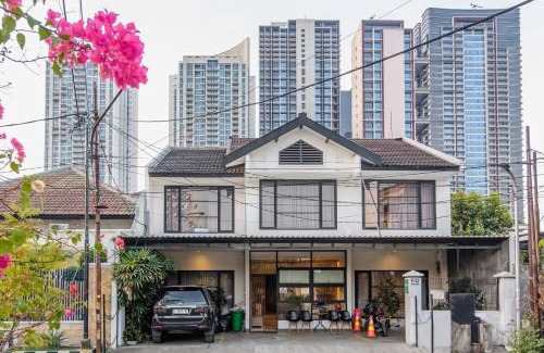 Surabaya House | Mono Coliving Kencana, Surabaya