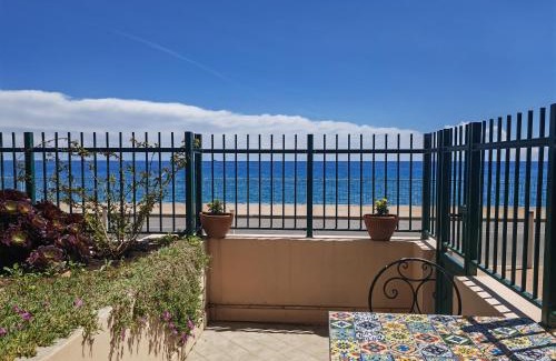 Gorbio Apartment | Monolocale fronte mare Mentone