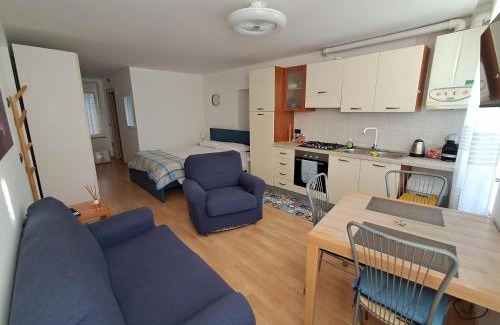 Rovereto Apartment | Monolocale Paola