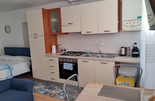 Rovereto Apartment | Monolocale Paola