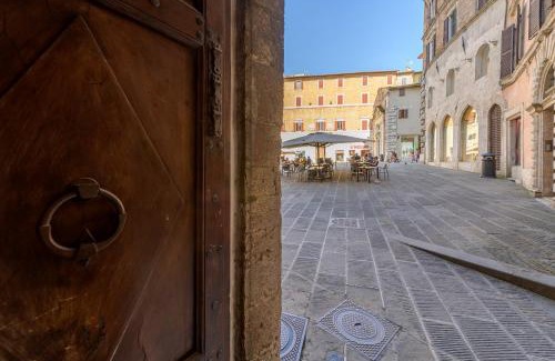 Old Town Apartment | Monolocale su Corso Vannucci 2+2