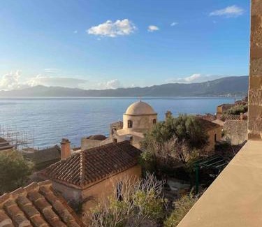 Monemvasia House | MONOVASIA SUITES Anopolis