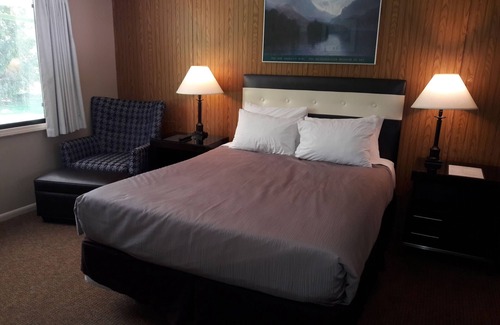 Monroe Hotel | Monroe Motel
