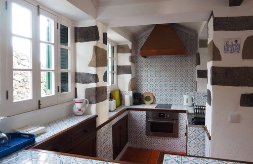 Caloura Cottage | Monserrate - Galera Cottage Guest accommodation in Caloura