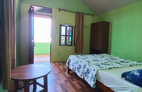 Agonda Hotel | Monsoon Beach front Hut: 102