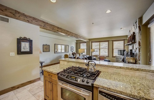 Deer Valley Condo | Mont Cervin #22 by AvantStay | Luxury Ski in Ski out home in Park City!
