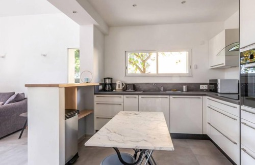 Le Mourillon House | Mont des oiseaux by Interhome