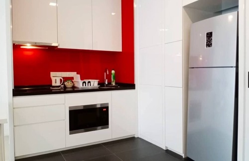 Mont Kiara Apartment | MONT KIARA HOMESTAY NEAR SRI HARTAMAS, PUBLIKA, SOLARIS, IKEA DAMANSARA, DUTAMAS