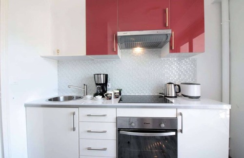 Annecy Apartment | Mont Royal balcon et piscine