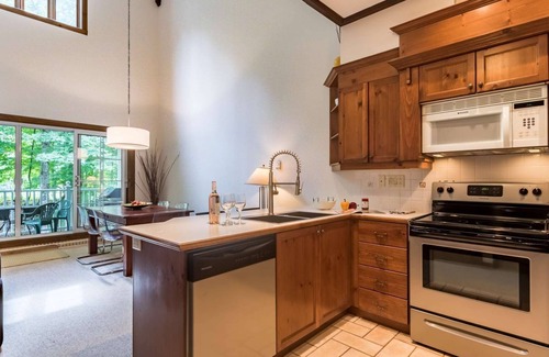 Mont-Tremblant Condo | Mont-Tremblant - Les Manoirs 110-8