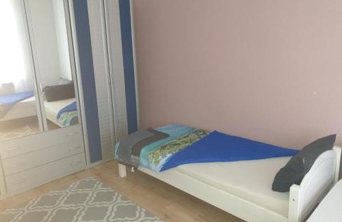 Wurzen Apartment | Montage