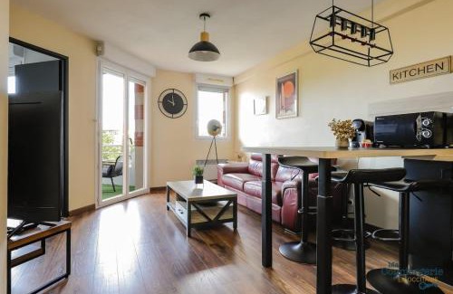 Blagnac Apartment | Montaigne - Proche Tram - 5min Aéroport