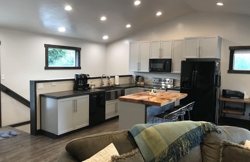Columbia Falls Apartment | Montana river vacation. Close to downtown Columbia Falls & 20 minutes to GNP.