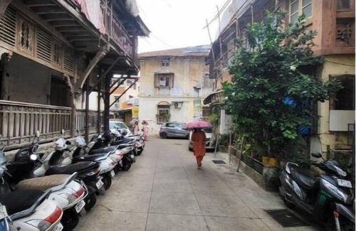 Bandra West House | Montano A curated 1BHK on Off Hill Road, Bandra