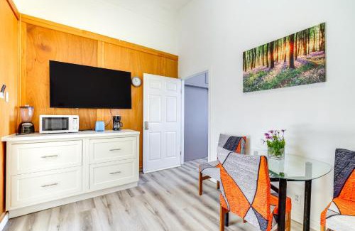 Montara Apartment | Montara Apartment with Yard Near Beaches