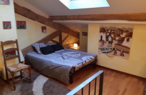 Montauban Apartment | Montauban center and the Tarn at your feet!