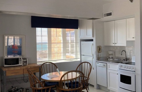 Montauk Apartment | Montauk Manor