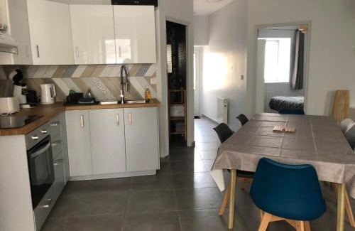 Montbard House | Montbard Maison 7 pers centre historique chez Delphine et Guillaume