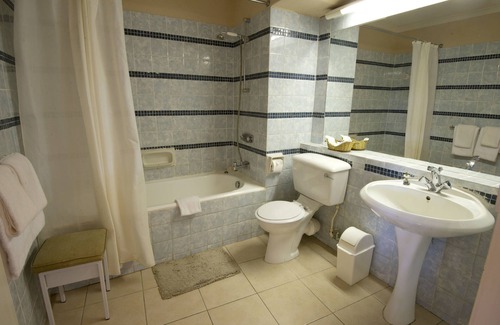 Juliasdale Hotel | Montclair Resort & Conference