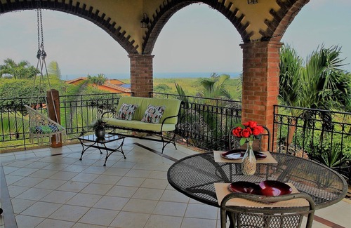 La Barbacoa Villa | Monte Placido - Villa Lily - Ocean View -Yoga -Pool