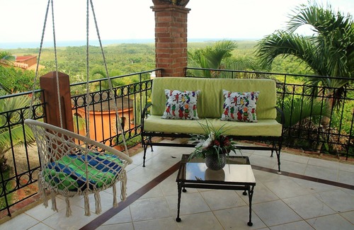 La Barbacoa Villa | Monte Placido - Villa Lily - Ocean View -Yoga -Pool