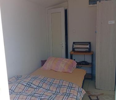 Podgorica House | Monte room