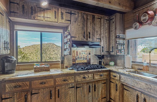 Northeast Heights House | Monte Vista! A home with city and mountain views!
