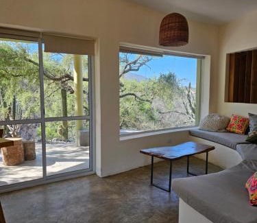 Coneta House | MONTE ZION