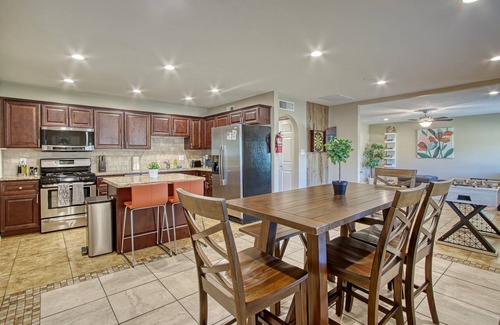 Scottsdale Estates Nine House | Montecito: Play All the Games in this 4 Bed Home, Beautiful Old Town Scottsdale!