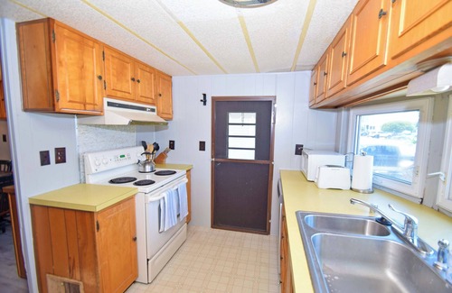 Montego Bay House | Montego Bay-Atlantic Boulevard 13320-Bayside 130th St, Pool, W/D, AC, WIFI