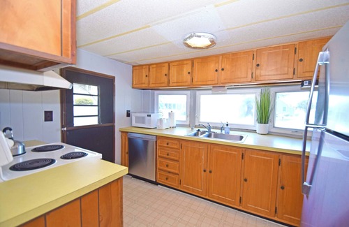 Montego Bay House | Montego Bay-Atlantic Boulevard 13320-Bayside 130th St, Pool, W/D, AC, WIFI