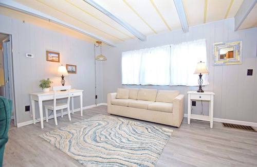 Montego Bay House | Montego Bay-Atlantic Boulevard 13320-Bayside 130th St, Pool, W/D, AC, WIFI