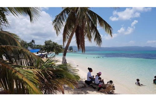 Montego Bay House | Montego Bay Best Kept Secret 2 B/R Apartments - Block A, Unit 1