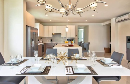 Montego Bay Apartment | Montego Bay: Elegant Apt w/Stunning Sunset Views