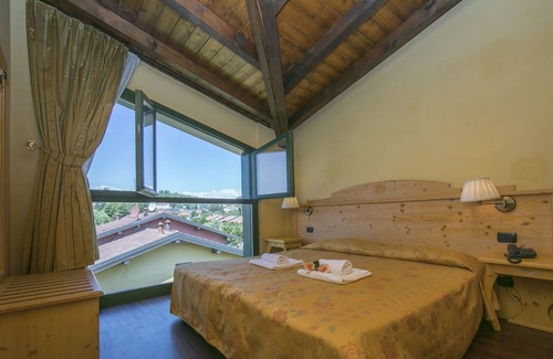 Ternate Apartment | Montelago Charming Relax 3, Ternate, Italy