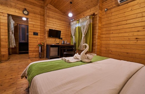 Khalapur Hotel | Monteria resort